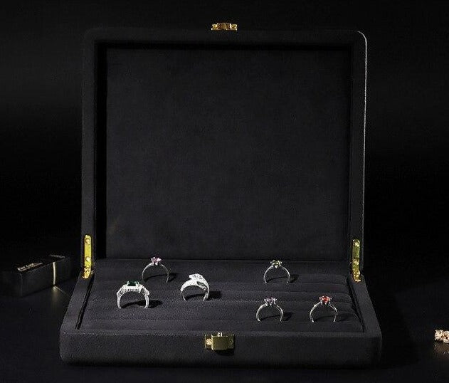 Smyckeskrin Ringar